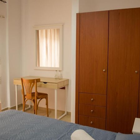 Sun Βy Τhe Sea 100M From The Beach Apartment Agia Pelagia  Exterior photo